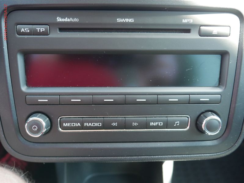 Škoda Roomster (2011) 1.2TSi, ČR, Style - fotka 13 z 16