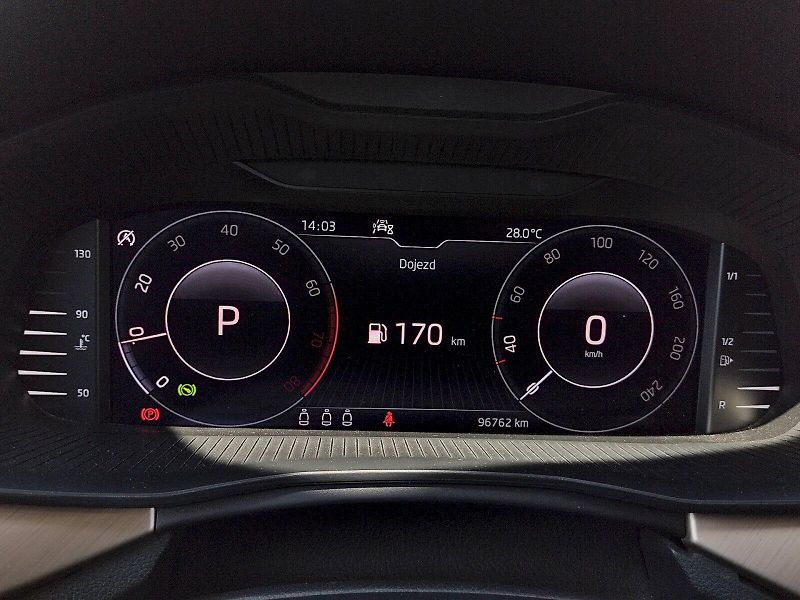 Škoda Scala (2020) Style Emotion 1,5 Tsi 110 Kw D - fotka 7 z 36