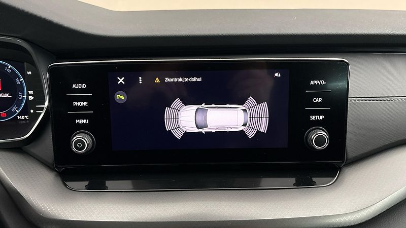 Škoda Octavia 2.0 TDI Ambition Combi - fotka 12 z 27