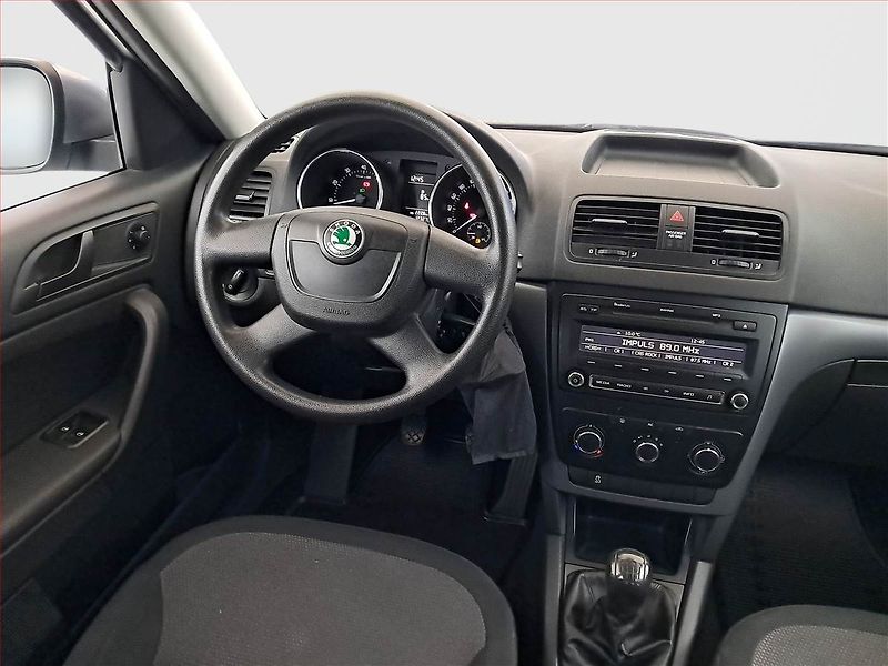 Škoda Yeti (2012) 1.4 TSI, Serv.kniha - fotka 7 z 15