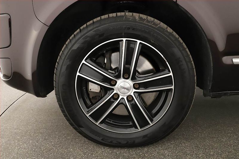 Volkswagen Multivan (2014) Highline 2.0 TDI 4Motion, ČR - fotka 12 z 17