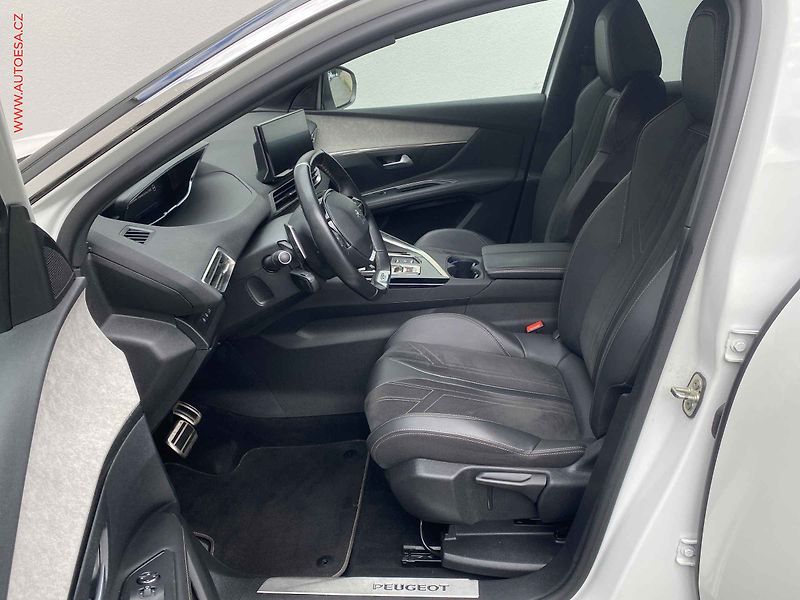 Peugeot 3008 (2021) 1.2 PT, GT, AT, LED - fotka 9 z 19