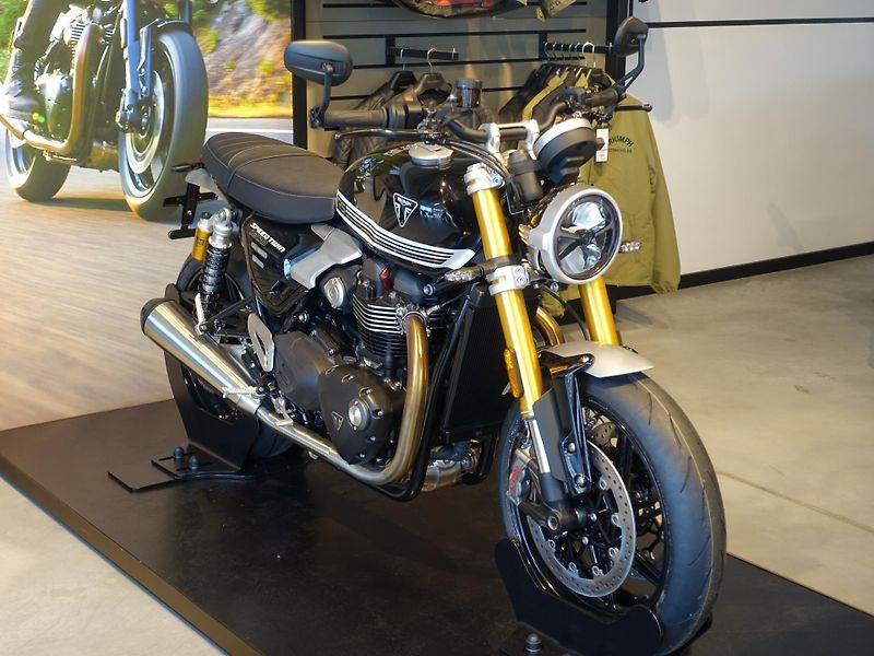 Triumph Speed Twin (2026) 1200 RS - fotografie inzerátu