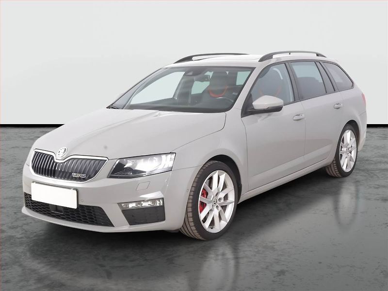 Škoda Octavia (2015) RS 2.0 TSI, Automat - fotka 2 z 19