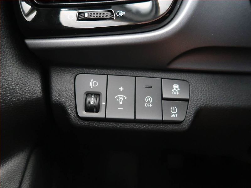 Kia Stonic (2021) Exclusive 1.2 DPI, Serv.kniha - fotka 17 z 19