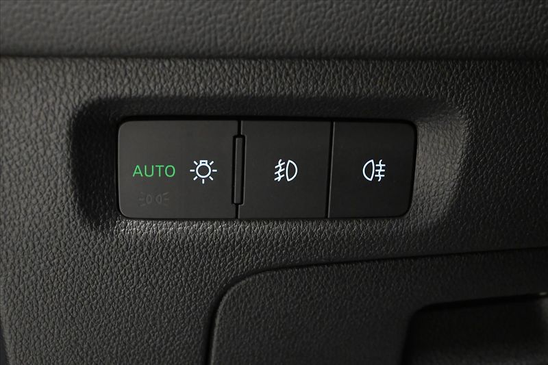 Škoda Octavia 2,0 TDI 110 kW DSG Style Záruk - fotka 28 z 33