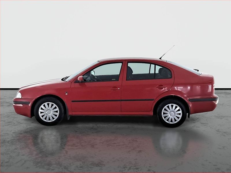 Škoda Octavia (2010) 1.9 TDI , po STK - fotka 3 z 15