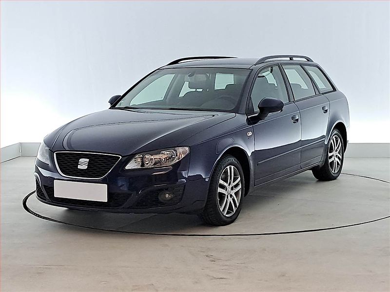 Seat Exeo (2009) 2.0 TDI, Tempomat - fotka 2 z 16