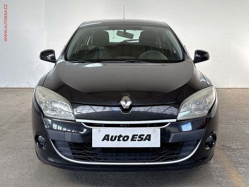 Renault Mégane (2009) 1.6i, ČR, AC - fotka 2 z 14