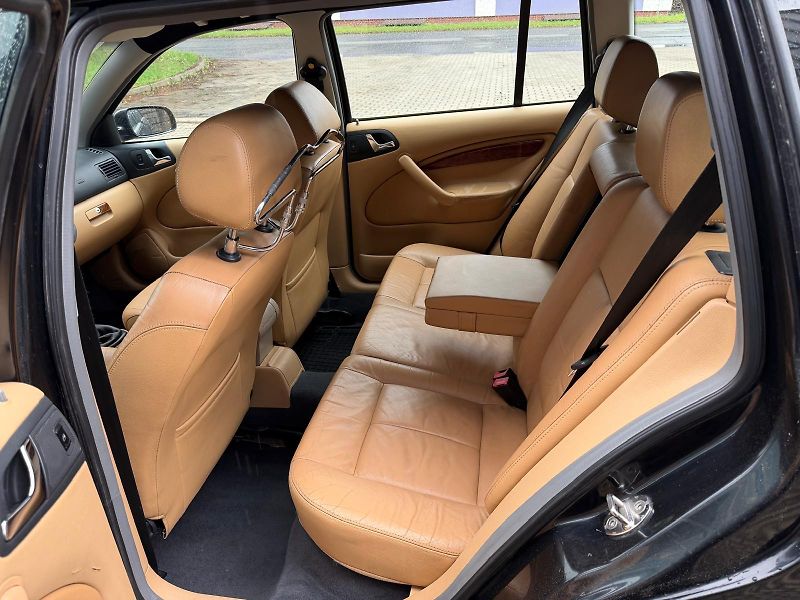 Škoda Octavia 1,9 TDI / 81 kW / + alu kola  - fotka 12 z 21