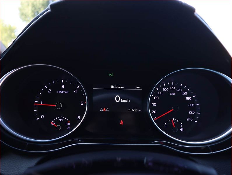 Kia Ceed (2020) GT Line 1.6 CRDi, Serv.kniha - fotka 11 z 19