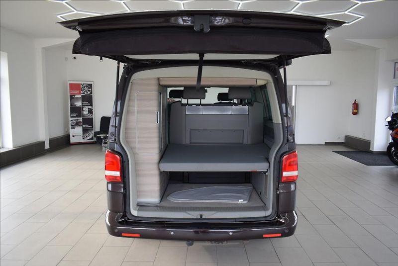 Volkswagen California 2,0 TDI, NAVI,serviska, - fotka 11 z 44