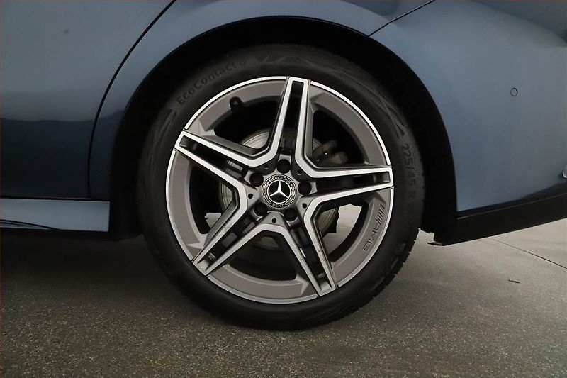 Mercedes-Benz CLA (2020) 200 - fotka 20 z 20