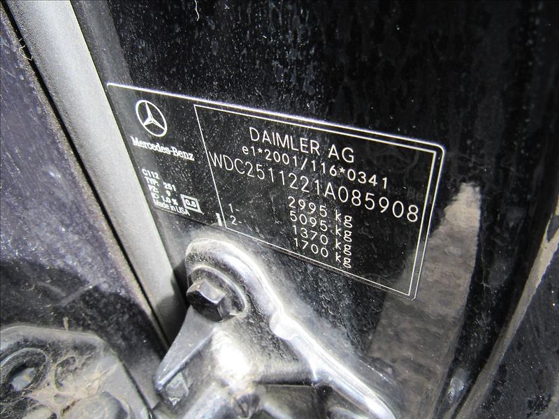 Mercedes-Benz Třídy R 3,0 320 CDI L 4-Matic - fotka 31 z 35