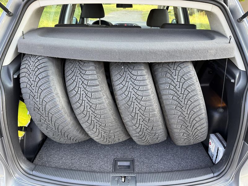 Volkswagen Golf Plus 1,4TSI 90kW  Comfort - fotka 7 z 22
