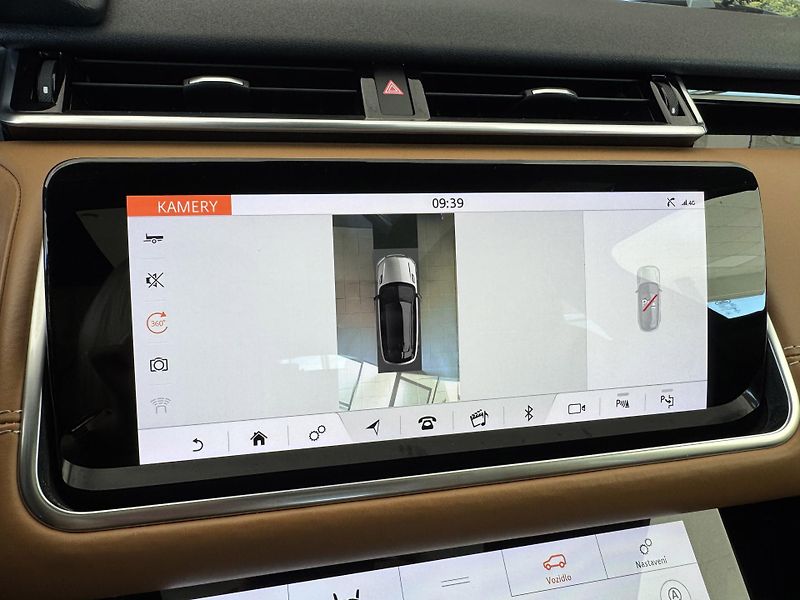 Land Rover Range Rover Velar D300 HSE R-Dynamic*HUD*Vzduch - fotka 22 z 45