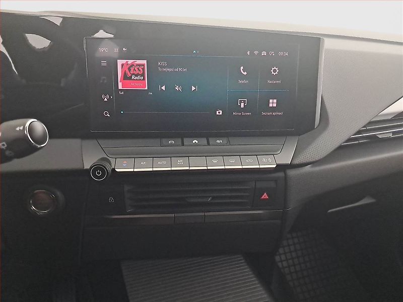 Opel Astra (2023) 1.2 Turbo, Tempomat - fotka 12 z 14