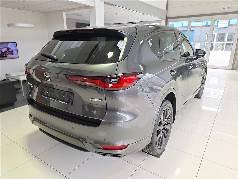 Mazda CX-60 2.5 PHEV 327k AWD AT8 HOMURA P - fotka 2 z 17