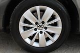 Volkswagen Sharan 2,0 TDI  AUTOMAT,7 MÍST - náhled 25