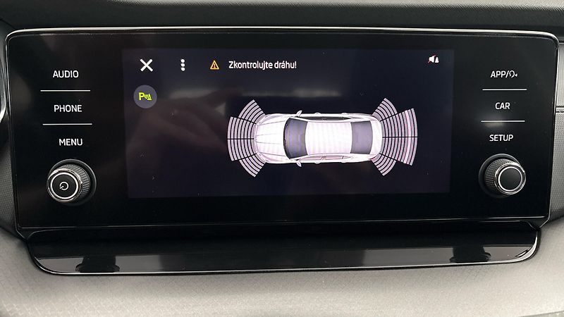 Škoda Octavia 2.0 TDI Ambition - fotka 12 z 24