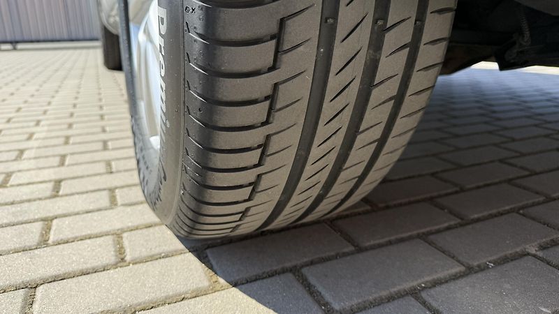 Volkswagen Touareg 3.0TDi*193kW*R-LINE*PERLEŤ - fotka 39 z 44
