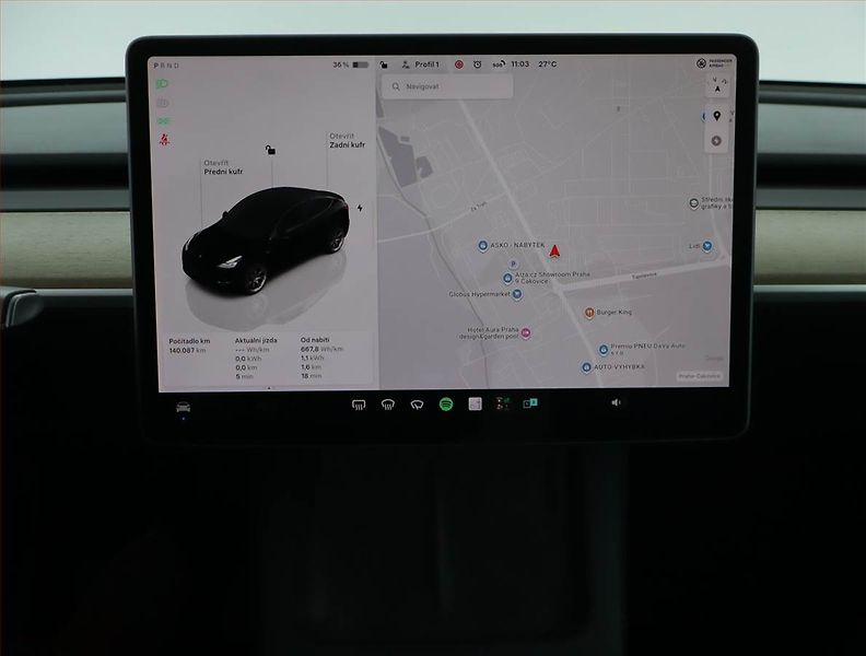 Tesla Model Y (2022) Long Range AWD 79kWh, SoH 91% - fotka 12 z 23