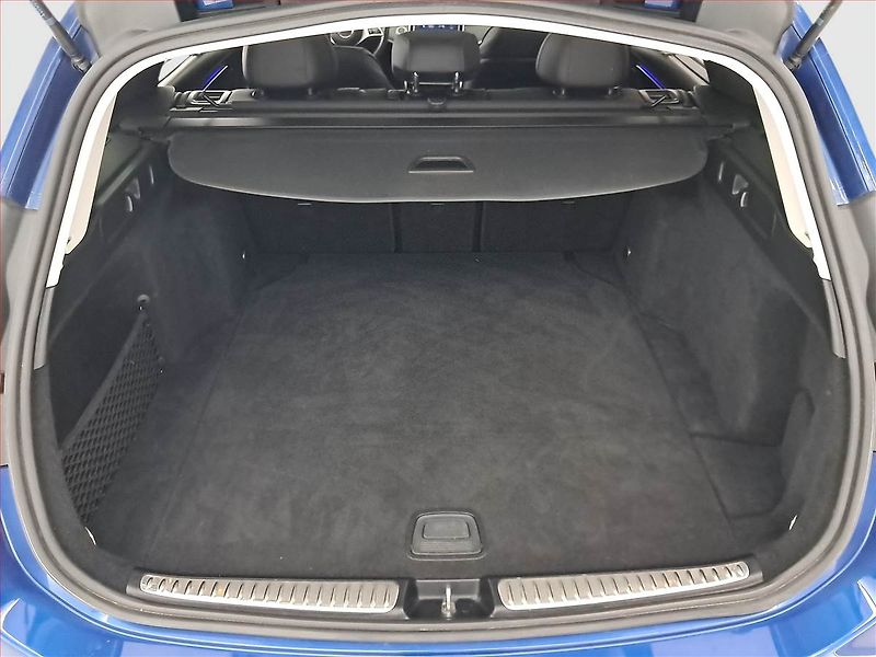 Mercedes-Benz Třídy C (2022) C 220 d 4MATIC - fotka 14 z 24
