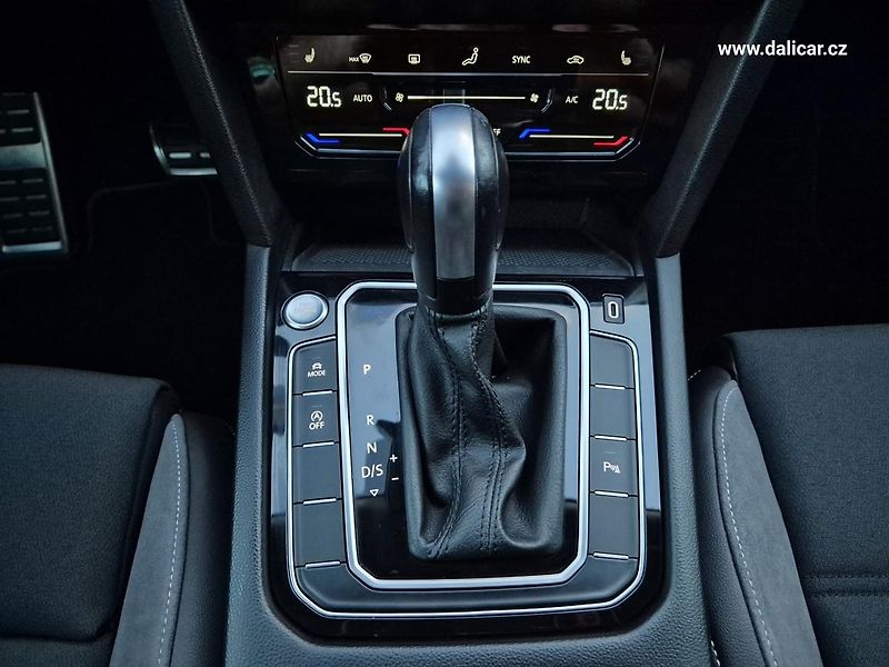 Volkswagen Passat Variant (2021) 2.0TDI 147kW ALLTRACK DSG 4X4 - fotka 32 z 56