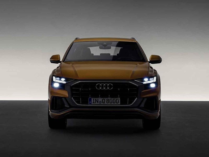 Audi Q8.