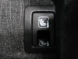 Škoda Karoq 1,5 TSI STYLE 1. majitel TOP - náhled 32