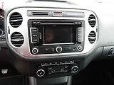 Volkswagen Tiguan (2014) 2.0 TDi 4x4, servis.kniha, AC - náhled 14