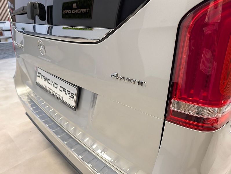 Mercedes-Benz Třídy V 4Matic Marco Polo AMG 58 Km - fotka 11 z 69