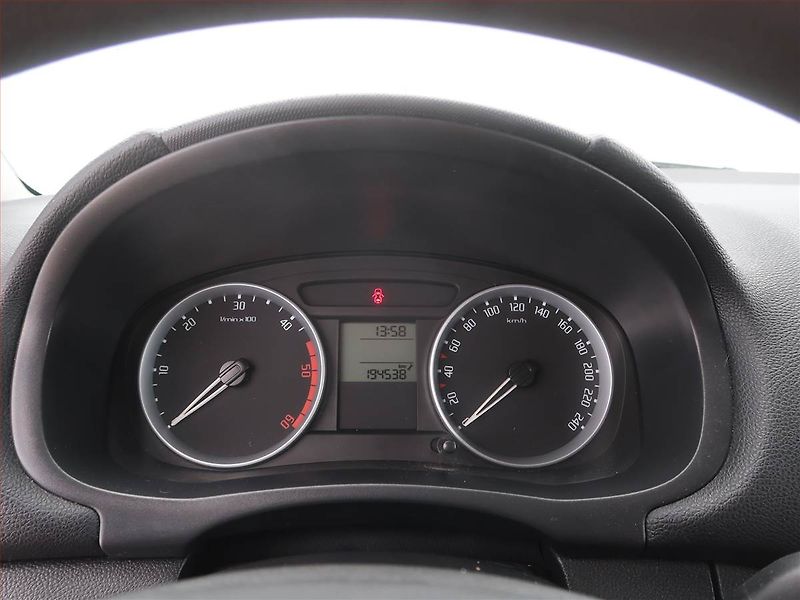 Škoda Octavia (2023) 2.0 TDI, ČR,1.maj, Serv.kniha - fotka 11 z 15