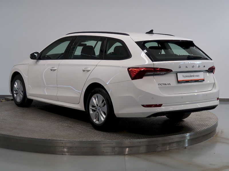 Škoda Octavia (2024) AMBITION 1.5TSI 110KW - fotka 7 z 36