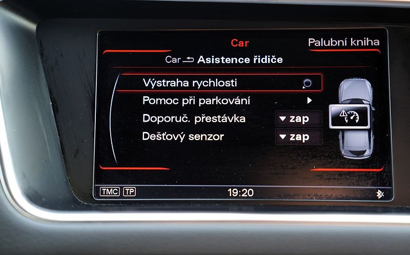 Audi Q5 2.0 TDI/Quattro/DSG/kůže/180PS - fotka 43 z 48