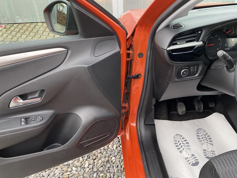 Opel Corsa 1.2i 75PS EDITION 70000KM NAVI - fotka 89 z 153