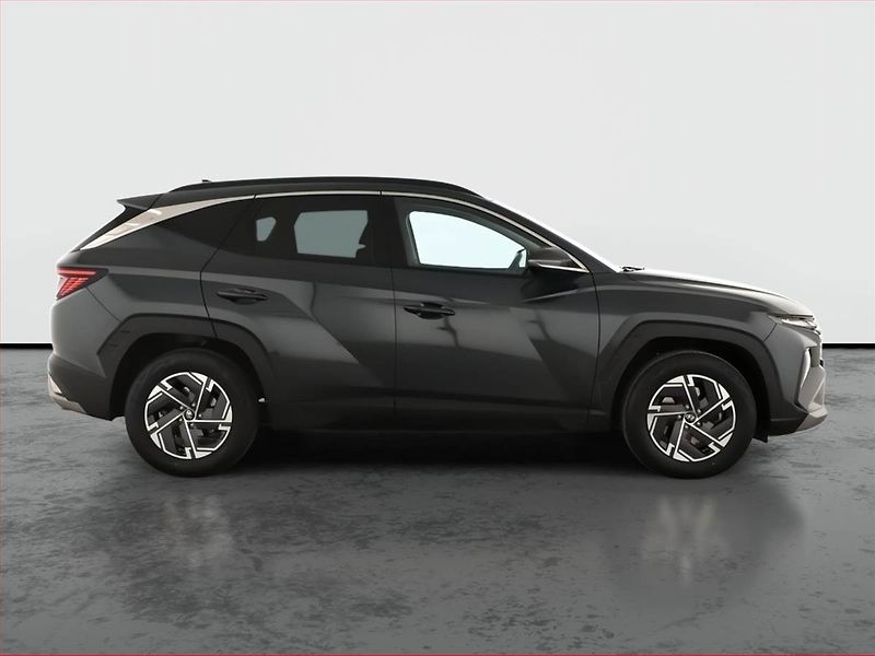 Hyundai Tucson (2024) 1.6 T-GDI - fotka 6 z 21