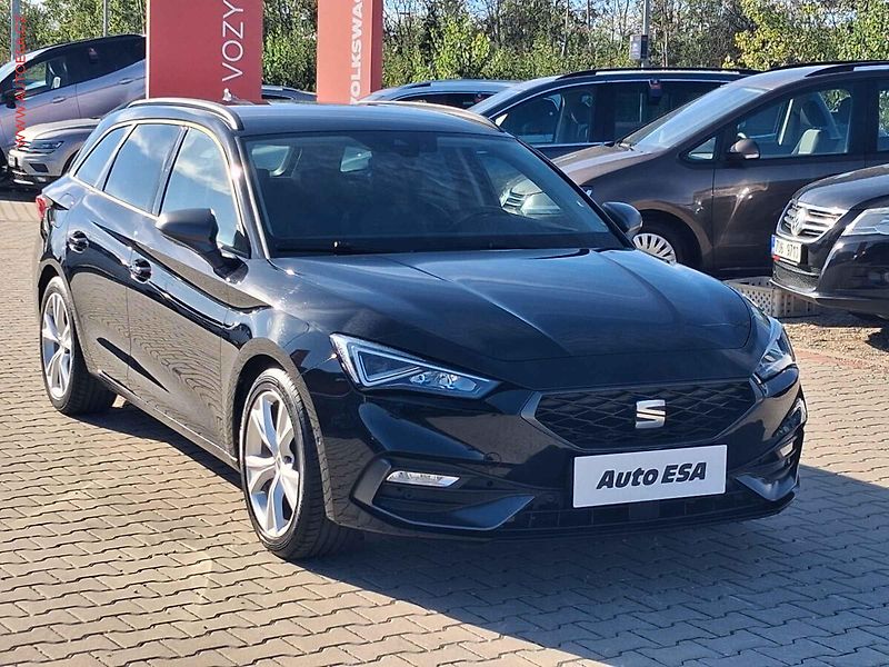 Seat Leon (2021) 1.5 TSi, FR, kůže, LED, navi - fotografie inzerátu