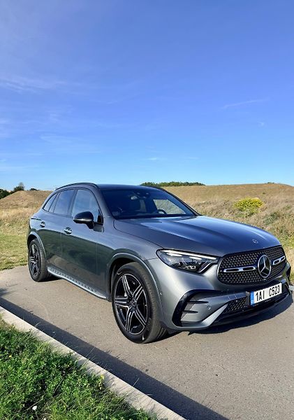 Mercedes-Benz GLC (2022) GLC 300, AMG paket, Airmatic.. - fotografie inzerátu