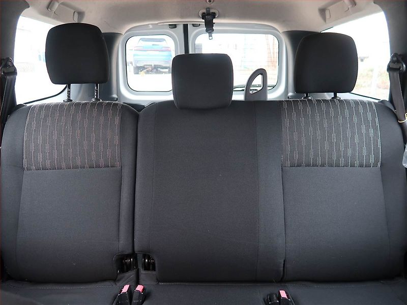Dacia Logan (2012) 1.5 dCi - fotka 10 z 13