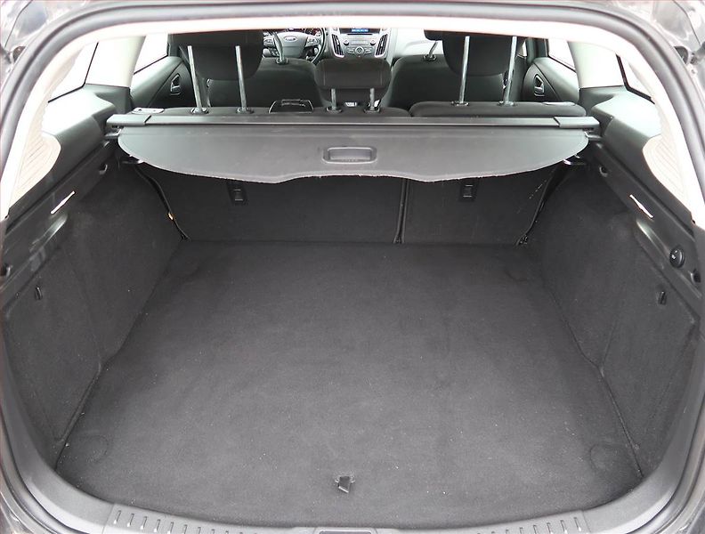 Ford Focus (2017) 1.5 TDCi, Tempomat - fotka 13 z 16