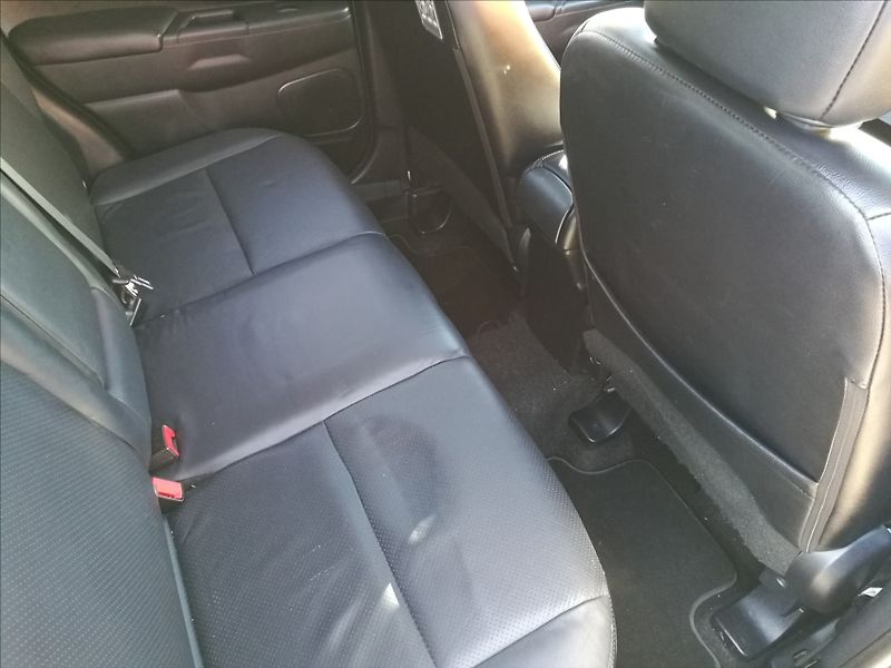 Mitsubishi ASX 1,8 DI-D 4x4 1.majitel Instyle - fotka 16 z 25