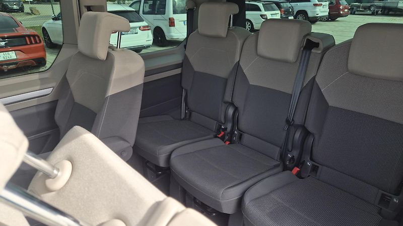 Volkswagen Transporter 2.0TSi MULTIVAN LIFE ČR 1.maj - fotka 12 z 23