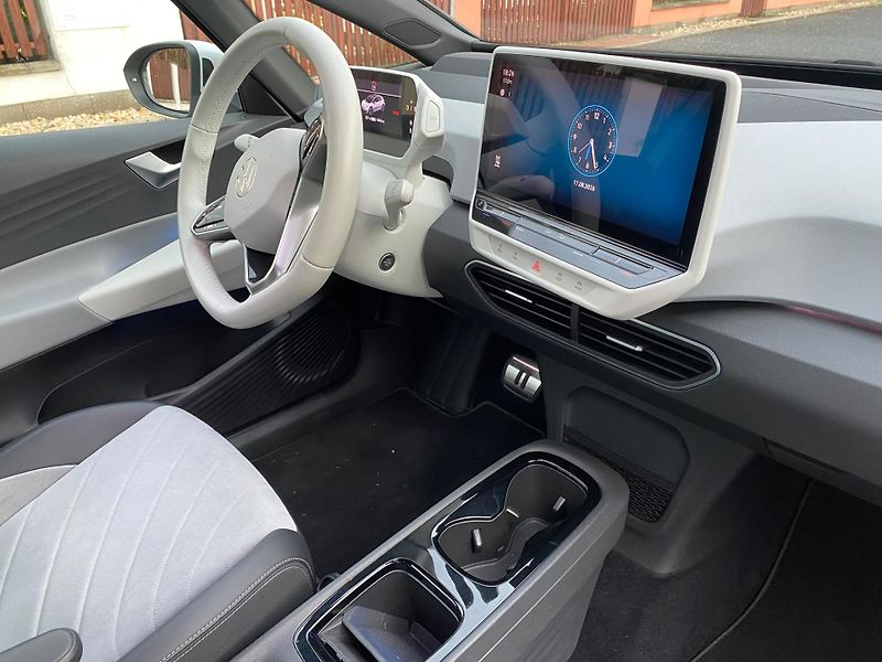 Volkswagen ID.3 (2023) PRO, 82 kWh, 2023 - fotka 8 z 17