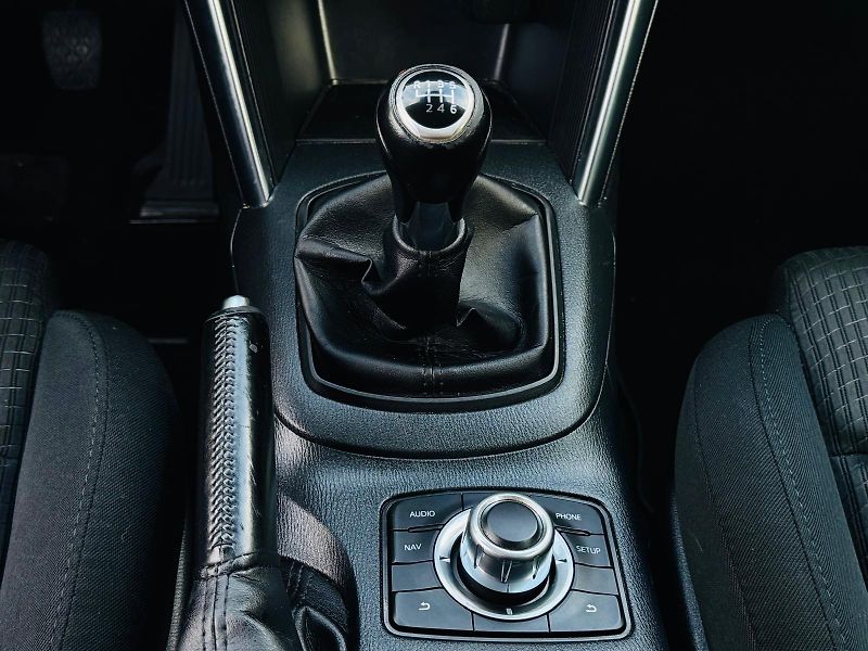 Mazda CX-5 2.0i MAN VÝHŘEV SENZORY TAŽNÉ - fotka 32 z 44