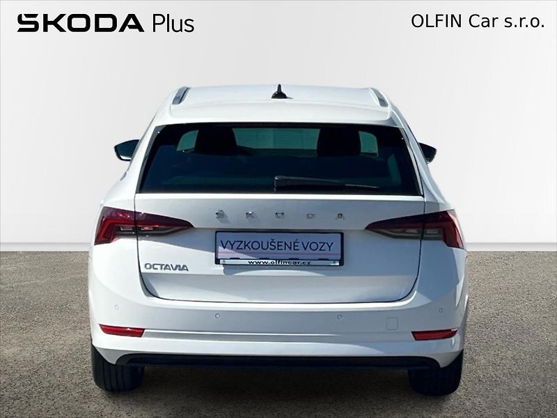 Škoda Octavia 2,0 TDi 110kW STYLE  IV. - fotka 9 z 25