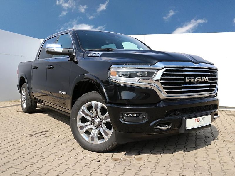 RAM 1500 (2024) Longhorn Sport 5.7 V8 Hemi  - fotka 3 z 39