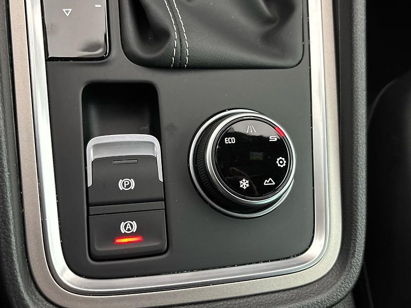 Seat Ateca Experience 4WD DSG - fotka 22 z 30