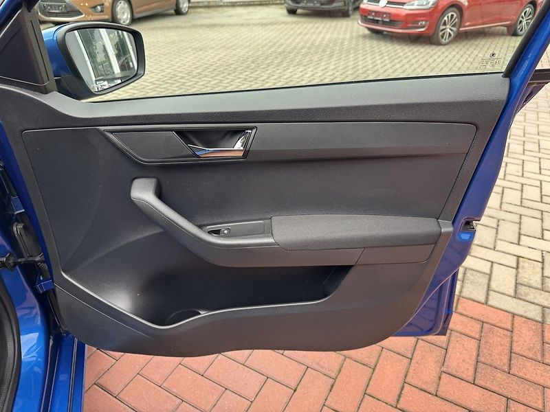 Škoda Fabia (2016) 1.2TSi Digi Klima Tažné Zař. - fotka 18 z 50