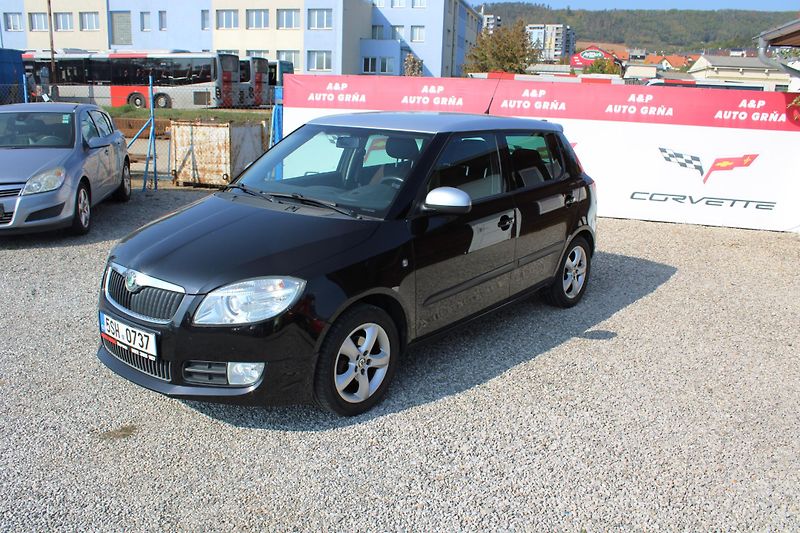 Škoda Fabia (2009) 1.4 16V SPORTLINE 2x sada kol  - fotka 3 z 19